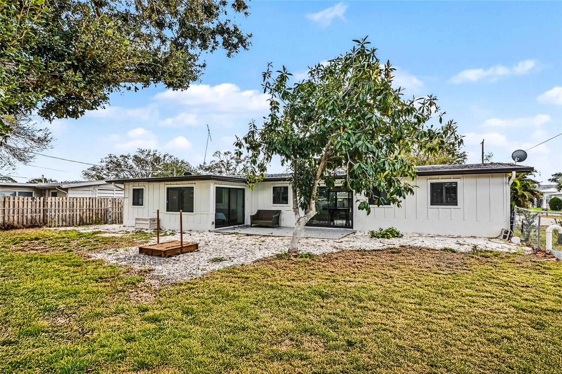 2239 Worrington Street Sarasota FL 34231