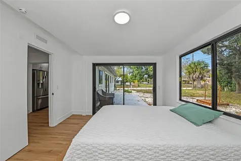 2239 Worrington Street Sarasota FL 34231