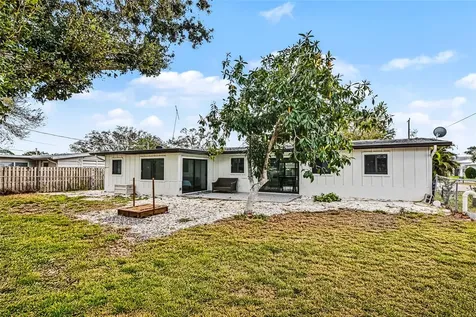 2239 Worrington Street Sarasota FL 34231
