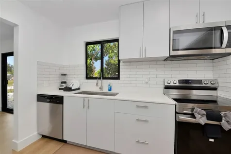2239 Worrington Street Sarasota FL 34231