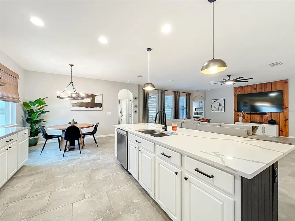 1795 Ranger Highlands Road Kissimmee FL 34744