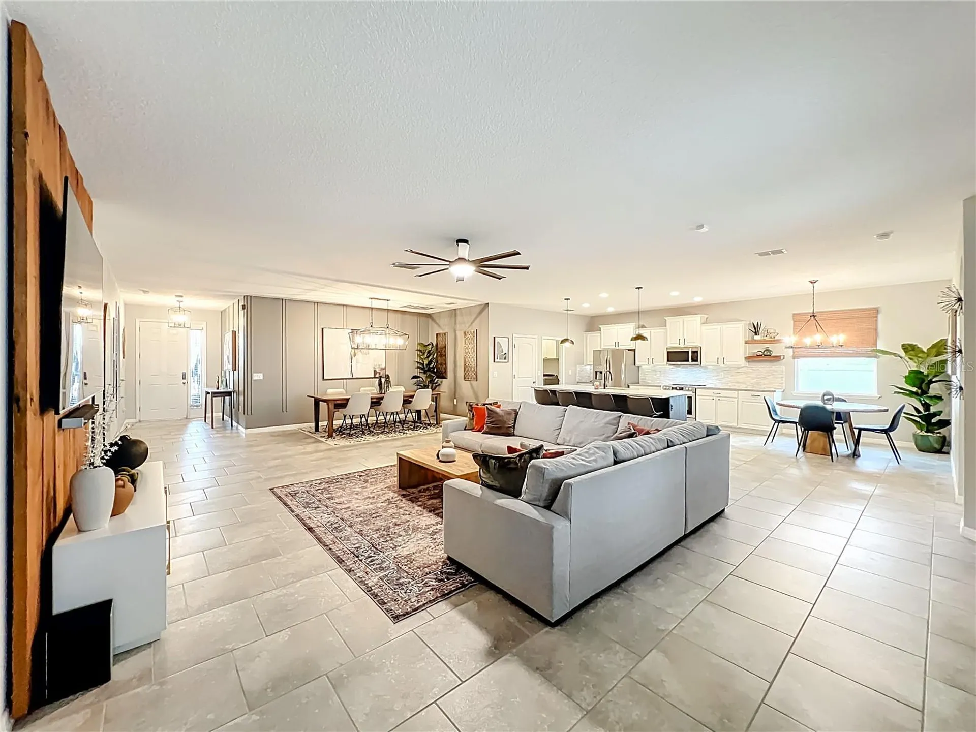 1795 Ranger Highlands Road Kissimmee FL 34744