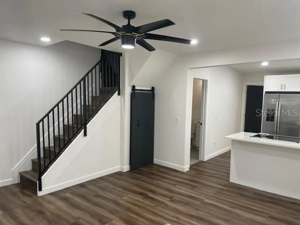 1157 Highland Court N St Petersburg FL 33701