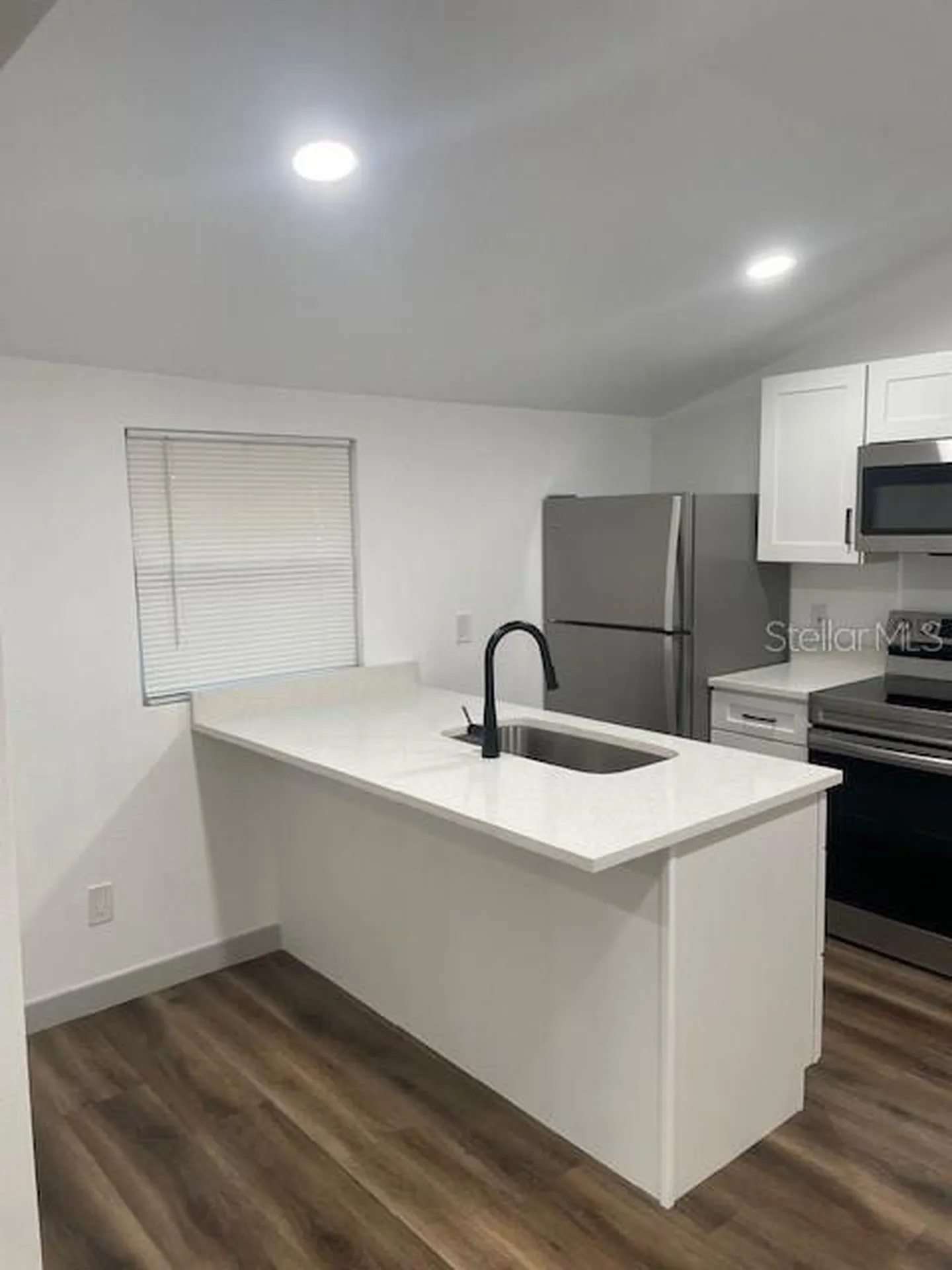 1157 Highland Court N St Petersburg FL 33701