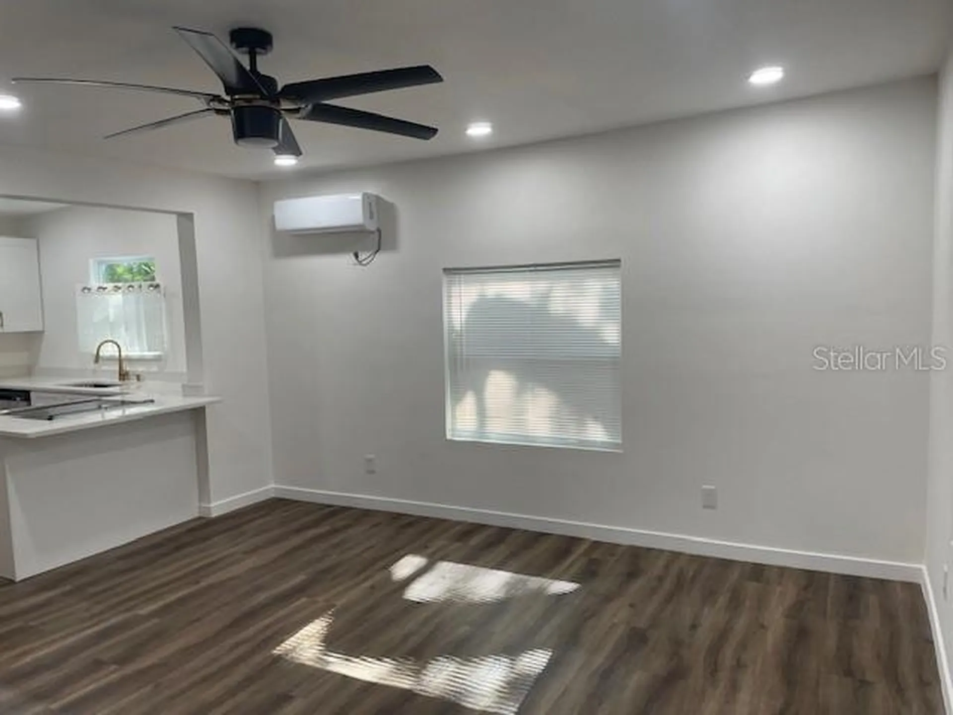 1157 Highland Court N St Petersburg FL 33701