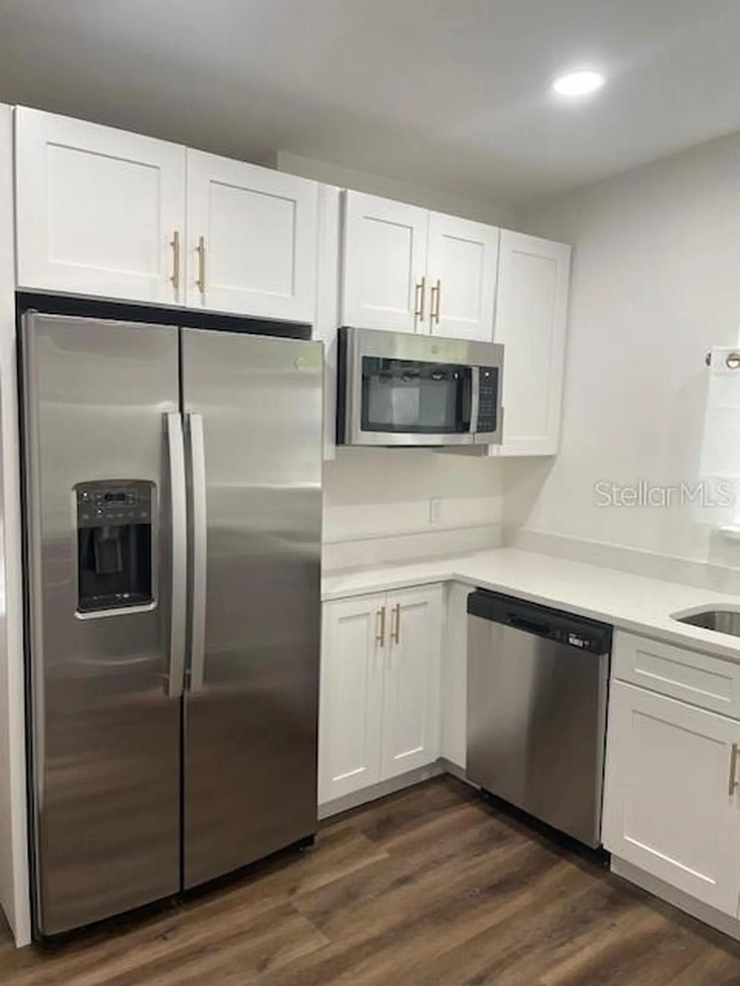 1157 Highland Court N St Petersburg FL 33701