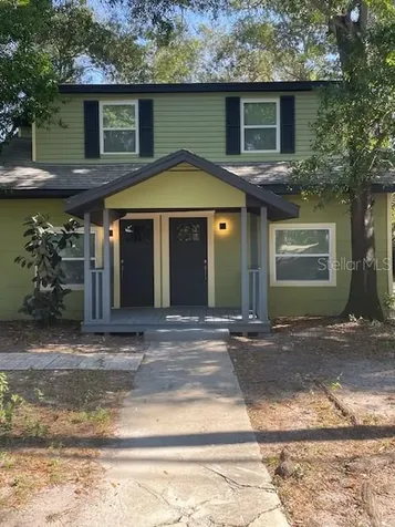 1157 Highland Court N St Petersburg FL 33701