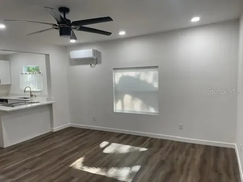 1157 Highland Court N St Petersburg FL 33701