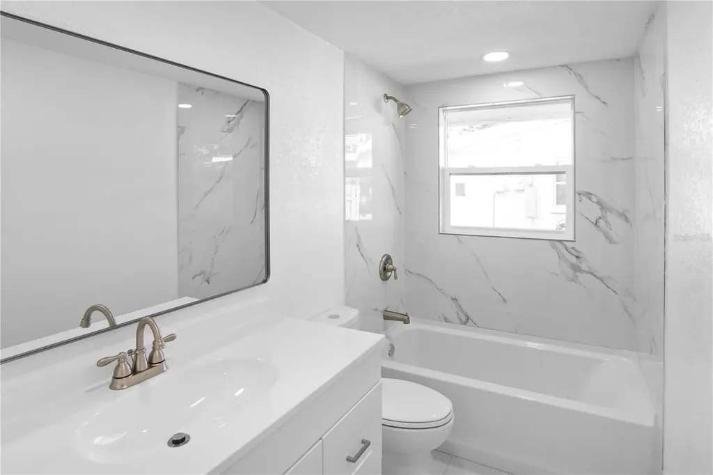 3952 Coleridge Place Sarasota FL 34241