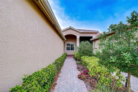 16158 Amethyst Key Drive Wimauma FL 33598