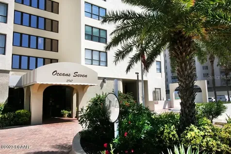 2947 S Atlantic Avenue Daytona Beach FL 32118