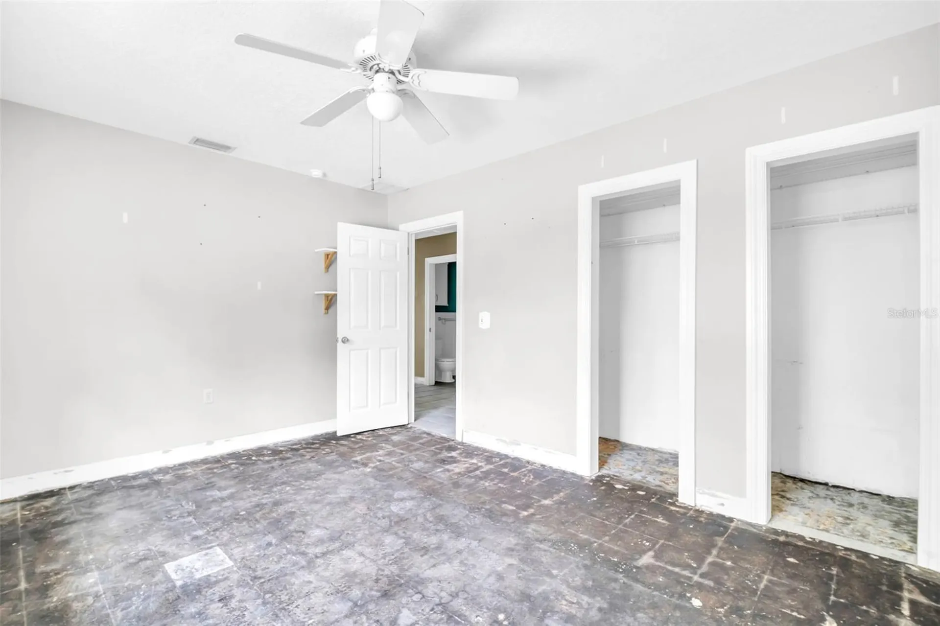 402 Orchid Lane Palm Harbor FL 34683