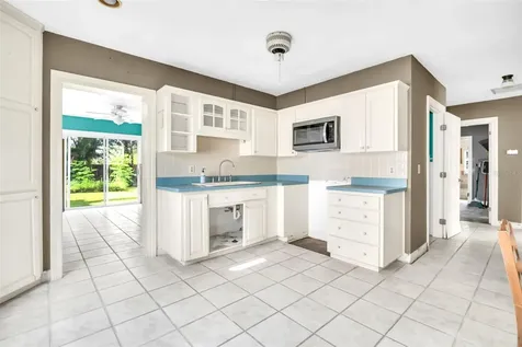 402 Orchid Lane Palm Harbor FL 34683