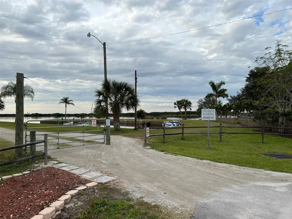 208 And 214 Rose Circle Punta Gorda FL 33982