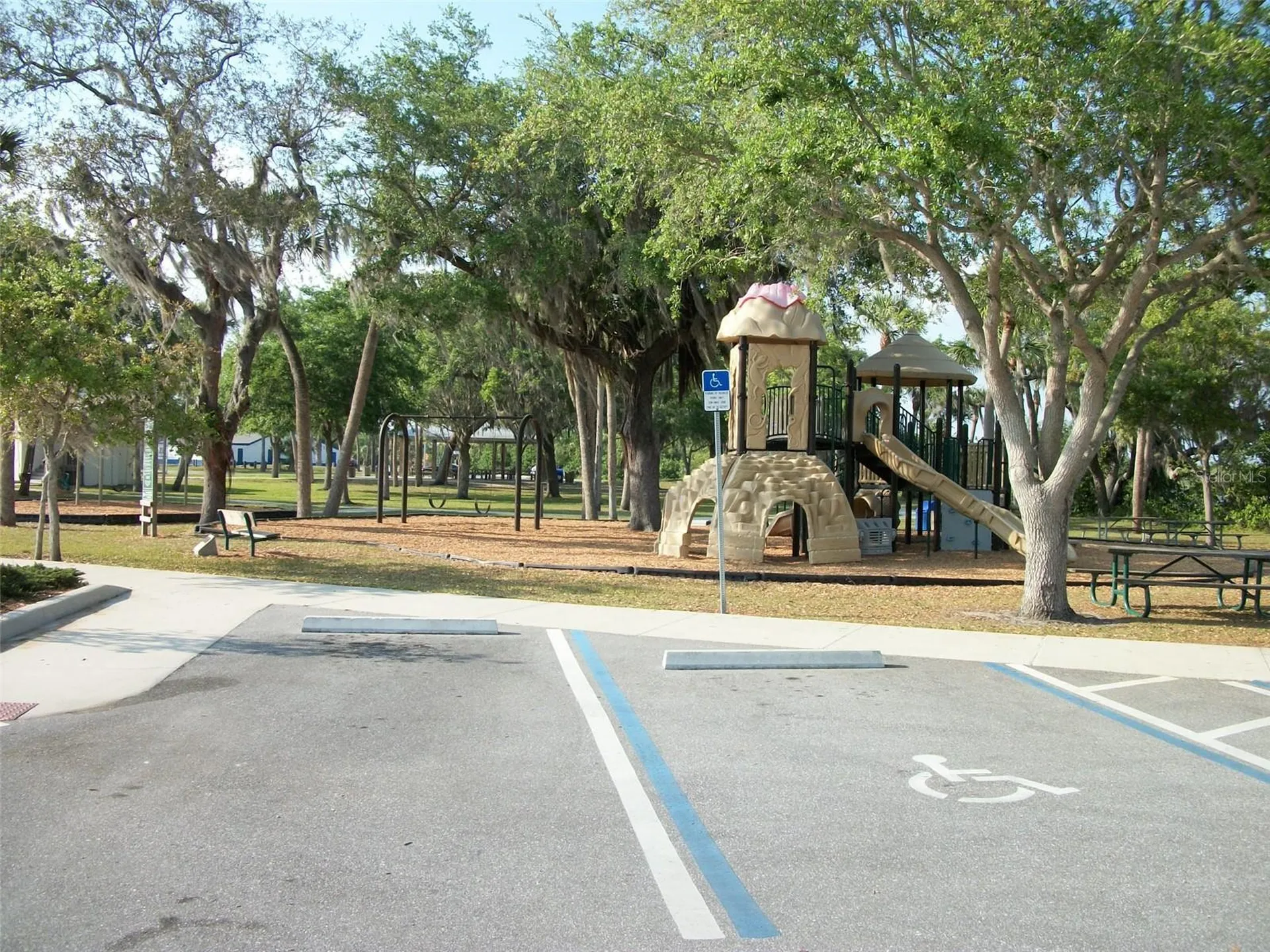 1228 Harbour Hibiscus Court Punta Gorda FL 33983