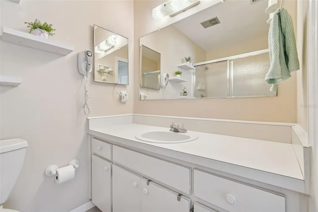 2211 Grenadier Drive Sun City Center FL 33573