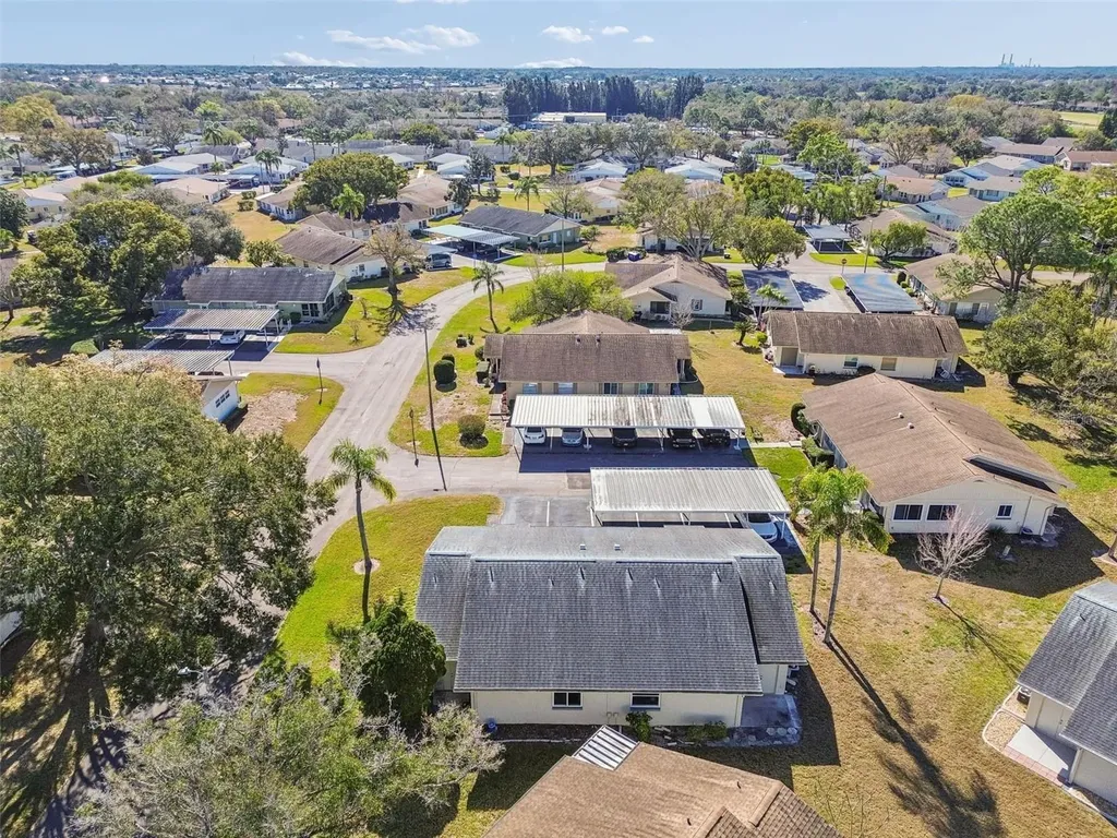 2211 Grenadier Drive Sun City Center FL 33573