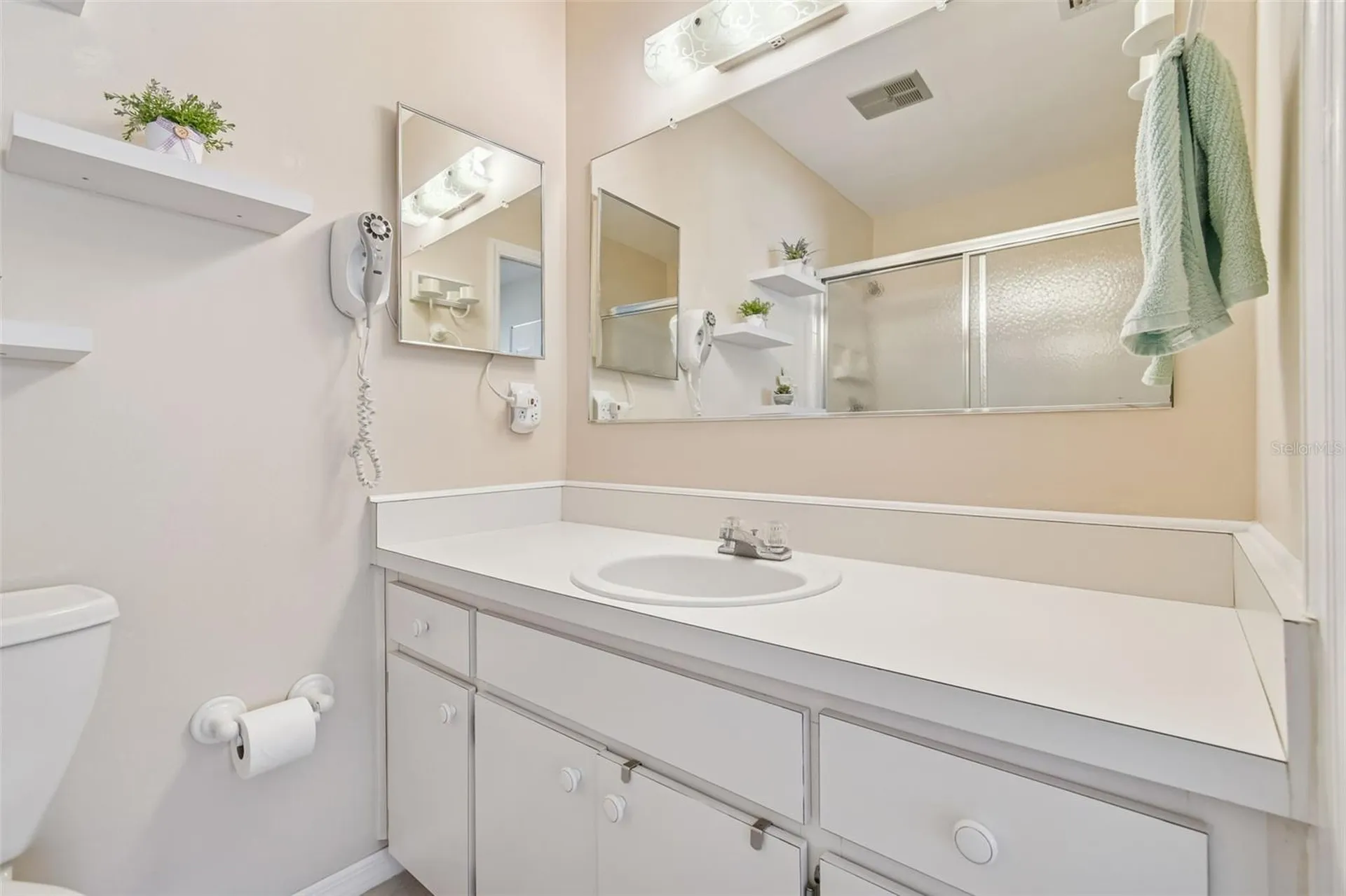 2211 Grenadier Drive Sun City Center FL 33573