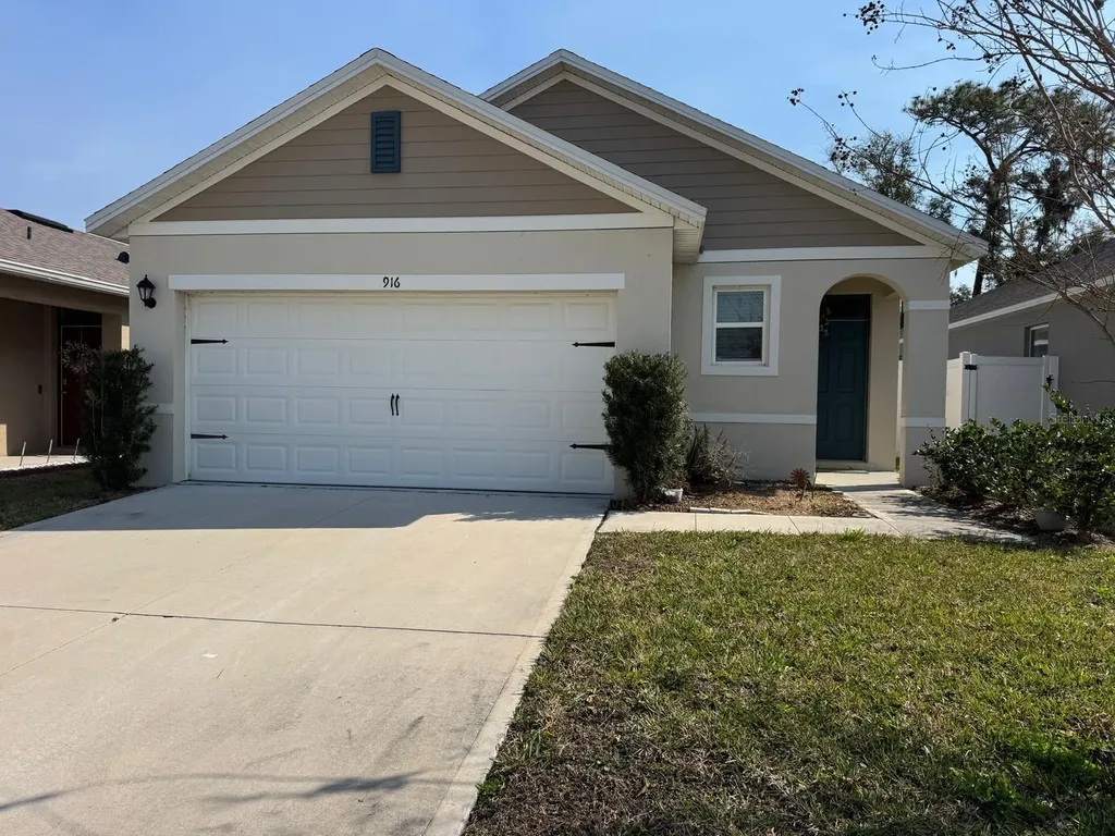 916 E August Sky Drive E Deltona FL 32738