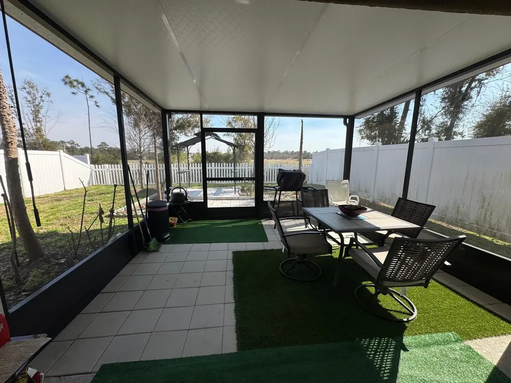 916 E August Sky Drive E Deltona FL 32738