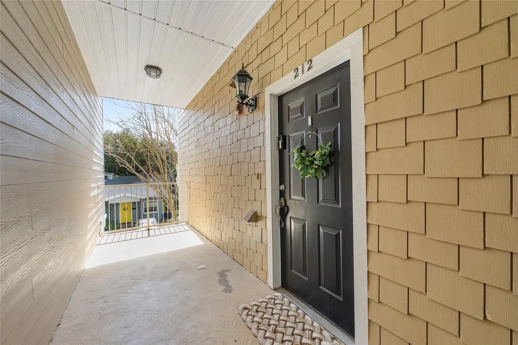1460 NW 3rd Place Gainesville FL 32603