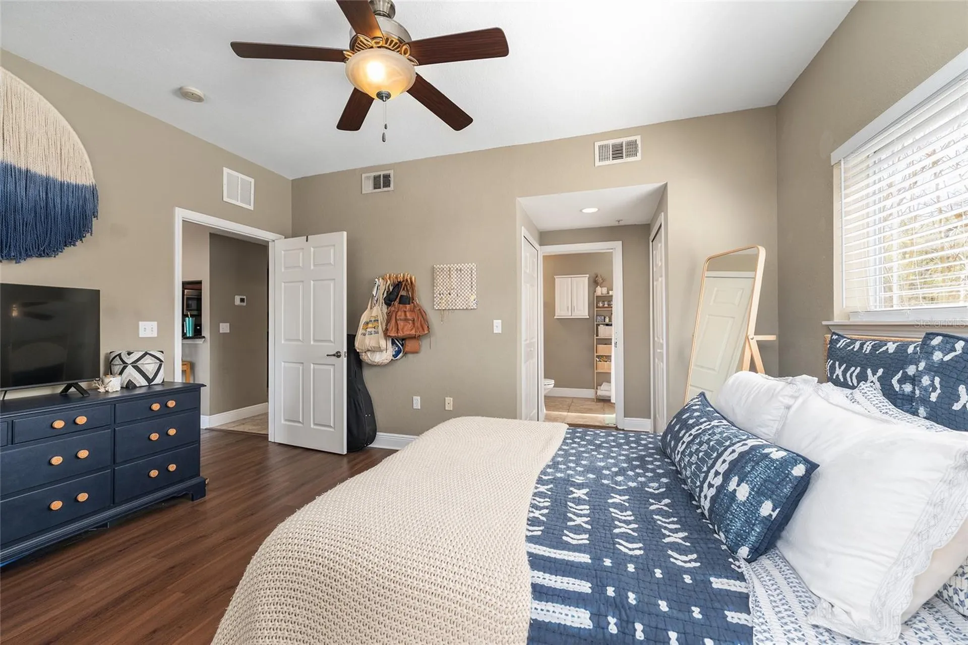 1460 NW 3rd Place Gainesville FL 32603