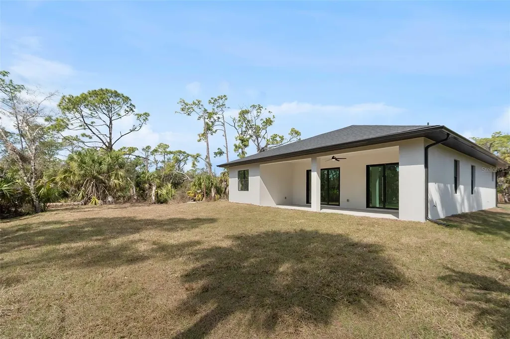 2585 Crane Avenue North Port FL 34286