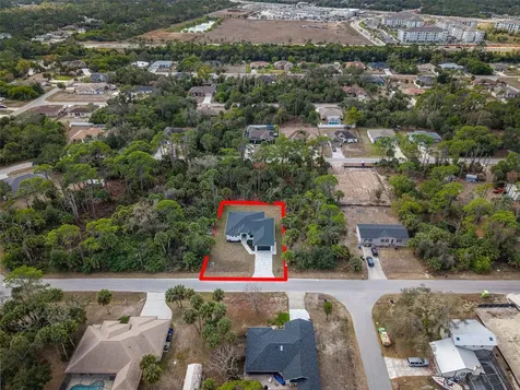 2585 Crane Avenue North Port FL 34286
