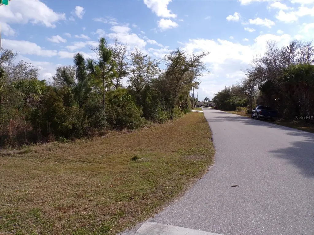 14589 Keystone Boulevard Port Charlotte FL 33981