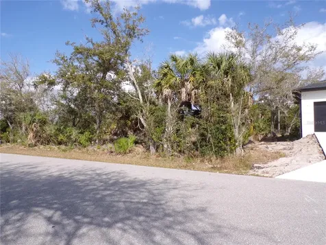 14589 Keystone Boulevard Port Charlotte FL 33981