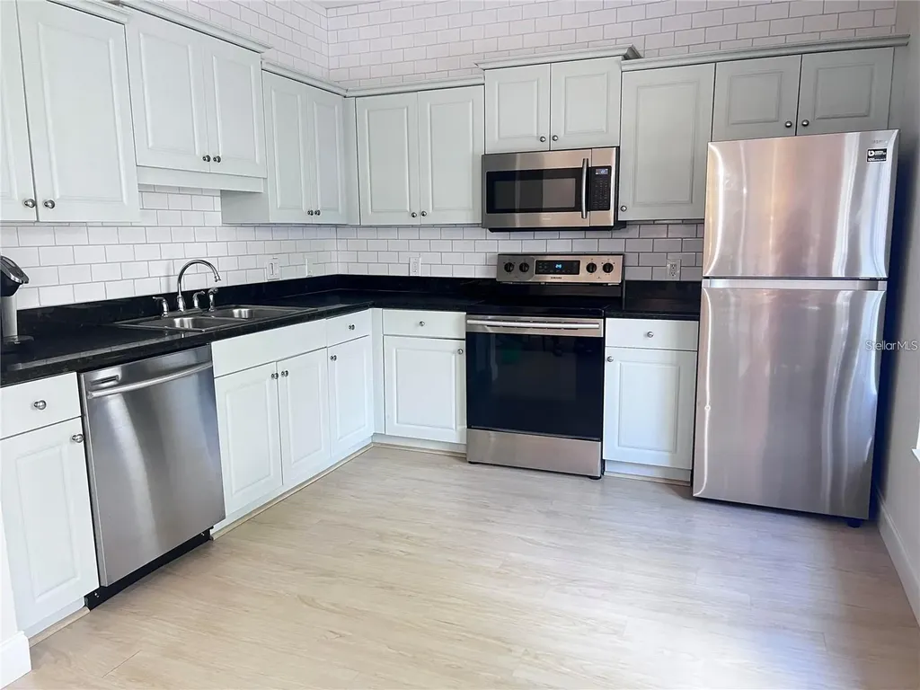 7658 Plantation Circle Bradenton FL 34201