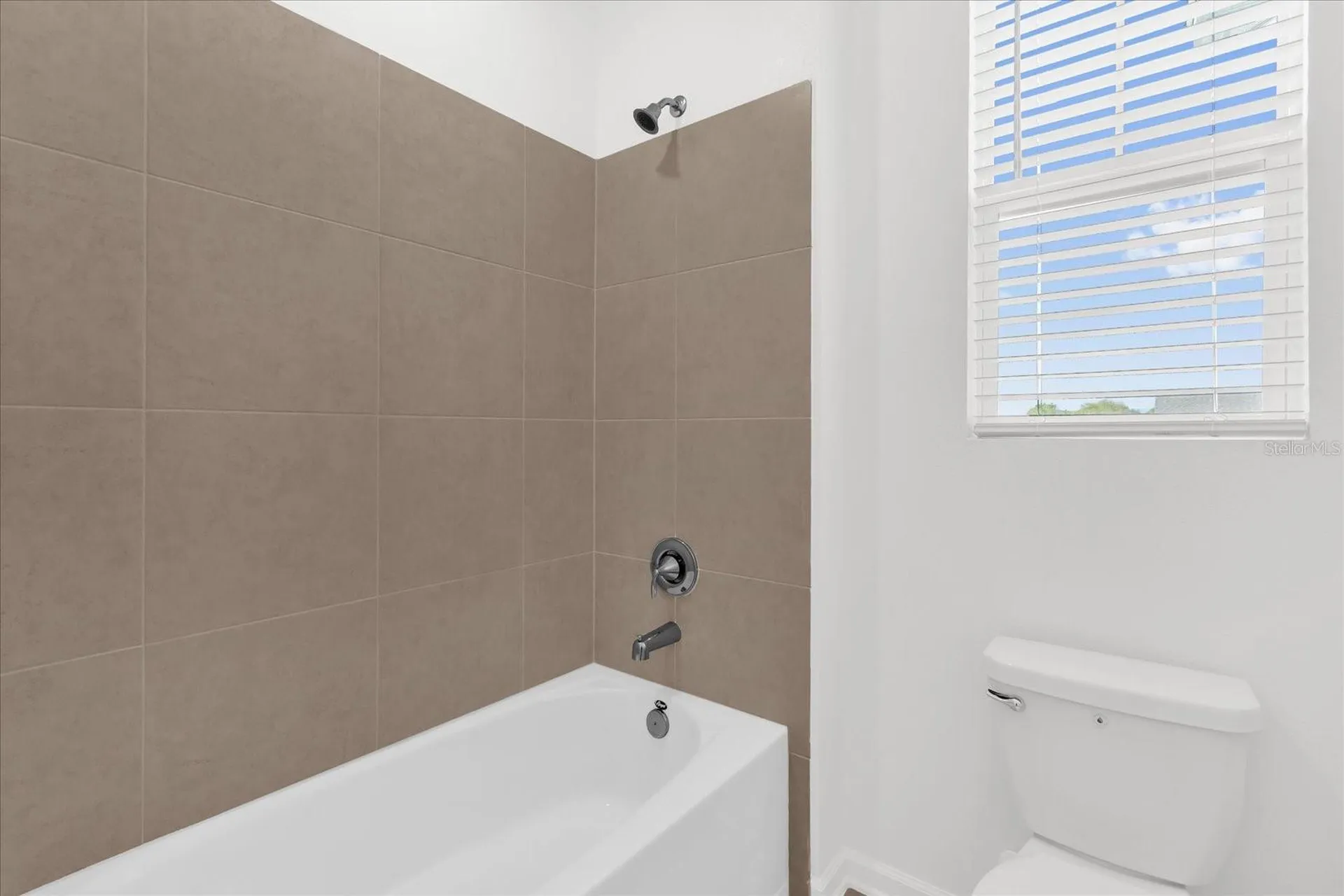 2485 Rider Rain Lane Apopka FL 32703