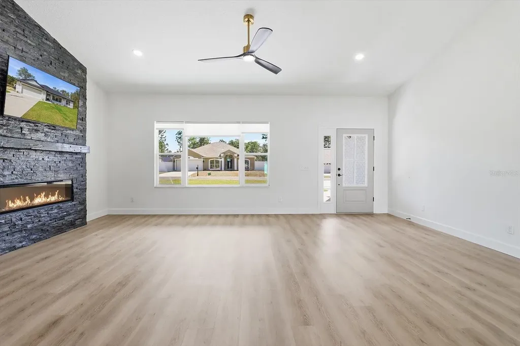 7289 N Westbrook Way Citrus Springs FL 34433