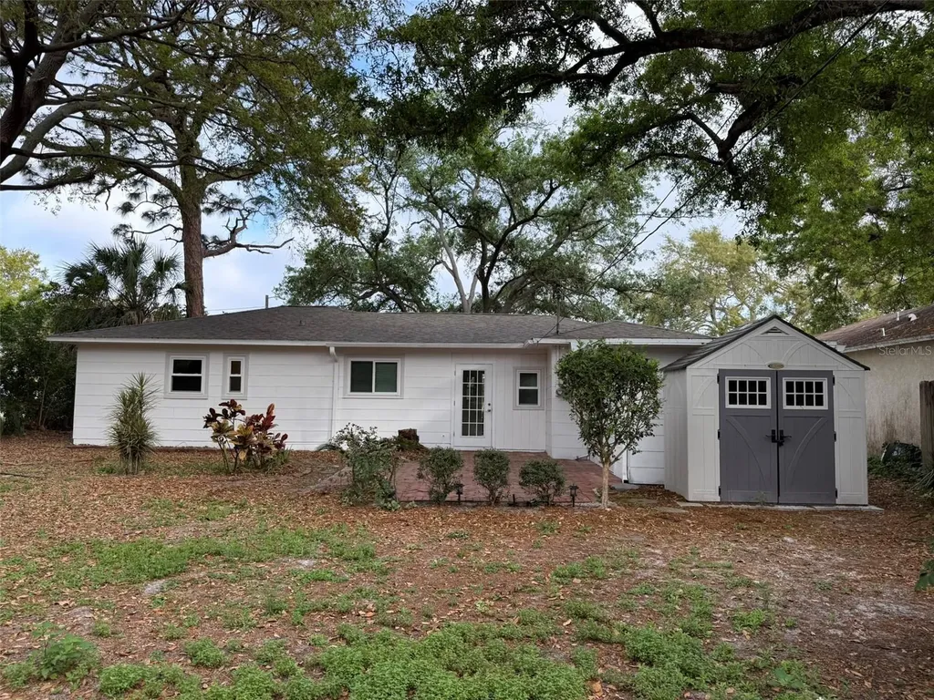 1917 Gilbert Street Clearwater FL 33765
