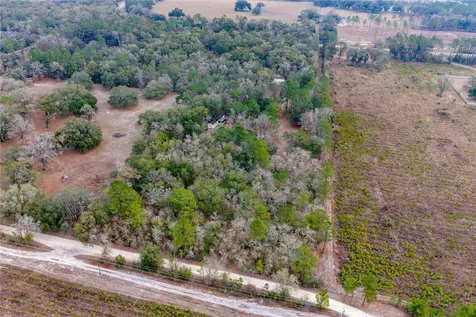 19514 N County Road 225 Gainesville FL 32609