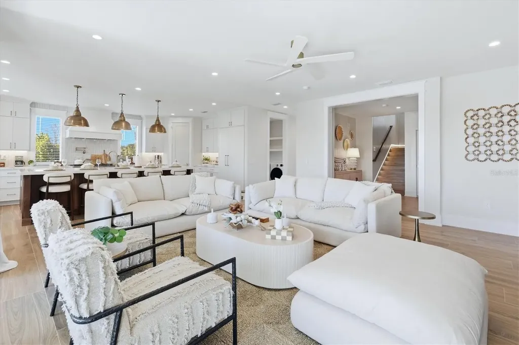 319 Tarpon Street Anna Maria FL 34216