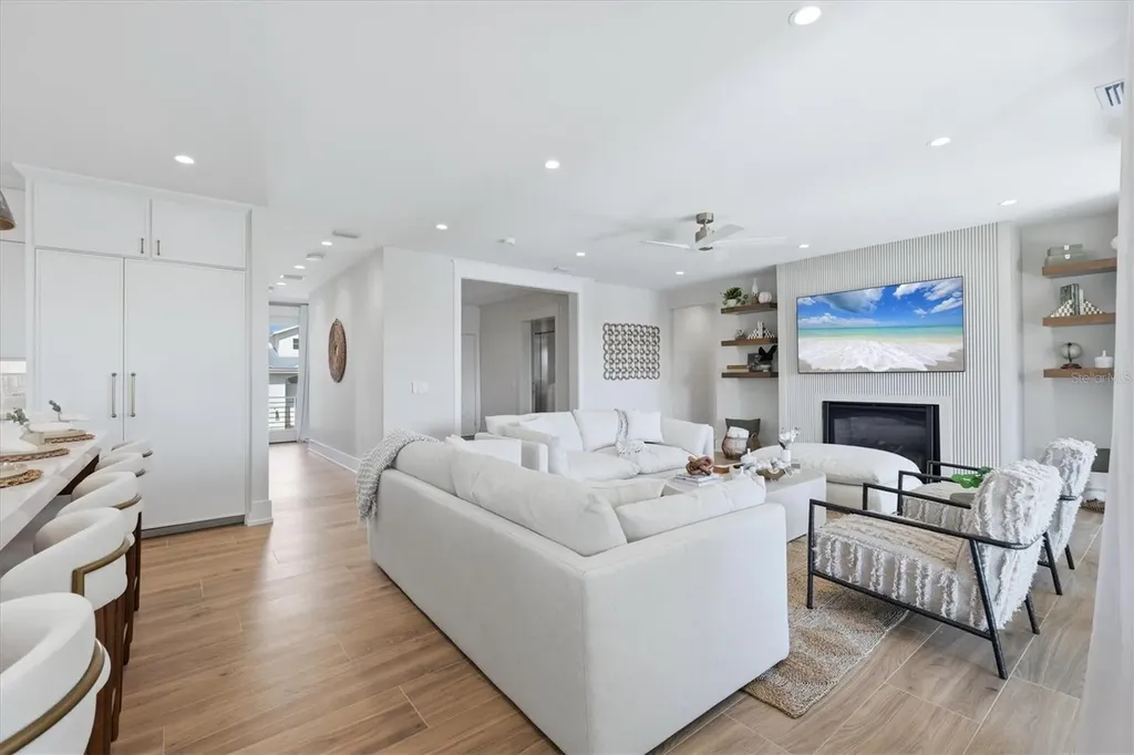 319 Tarpon Street Anna Maria FL 34216