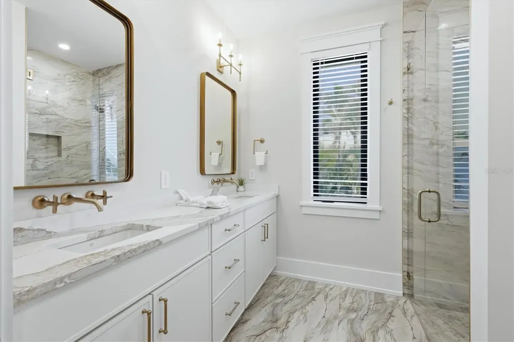 319 Tarpon Street Anna Maria FL 34216