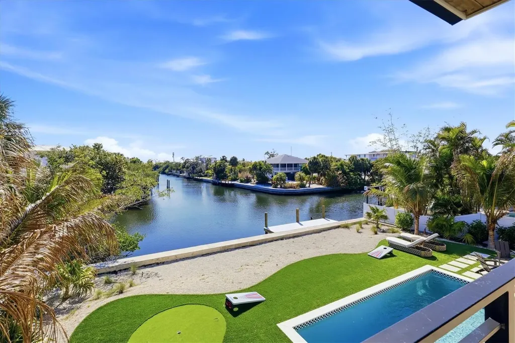 319 Tarpon Street Anna Maria FL 34216
