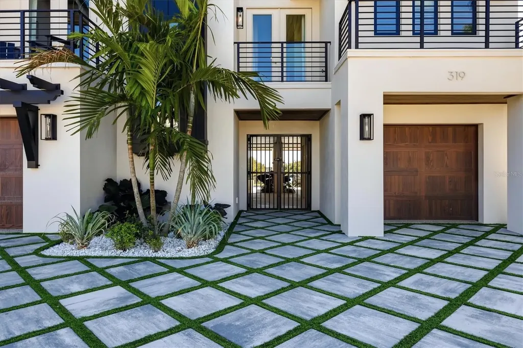 319 Tarpon Street Anna Maria FL 34216