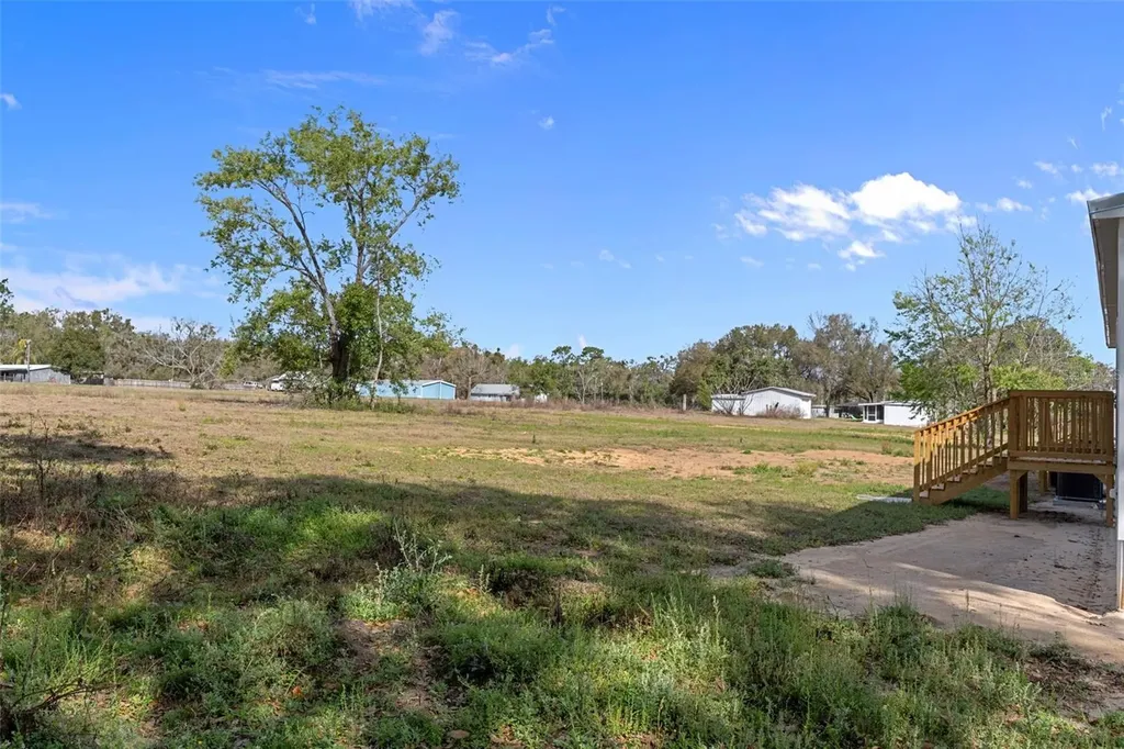 10869 Old Lakeland Highway Dade City FL 33525