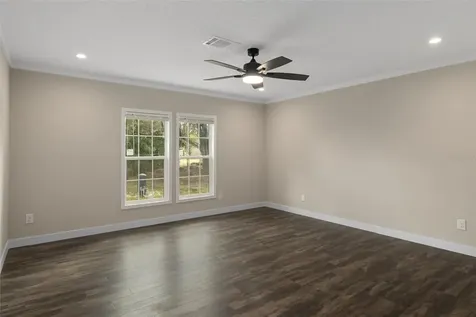10869 Old Lakeland Highway Dade City FL 33525