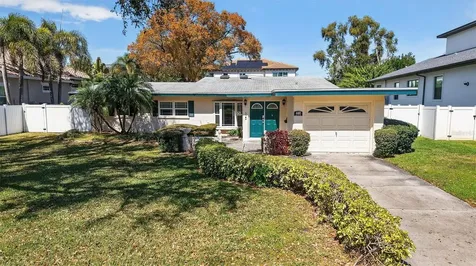 440 Lido Way NE St Petersburg FL 33704