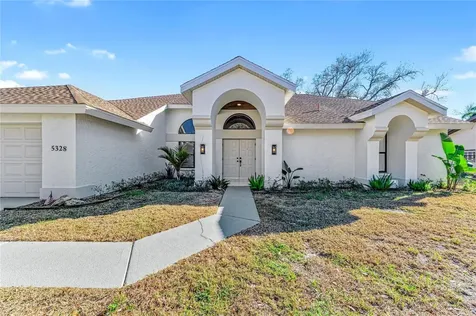 5328 Dominica Circle Sarasota FL 34233
