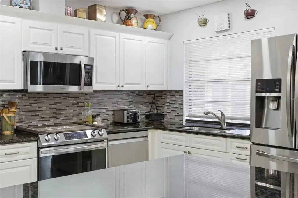 431 S Old Hiatus Rd Avenue Fort Lauderdale FL 33325