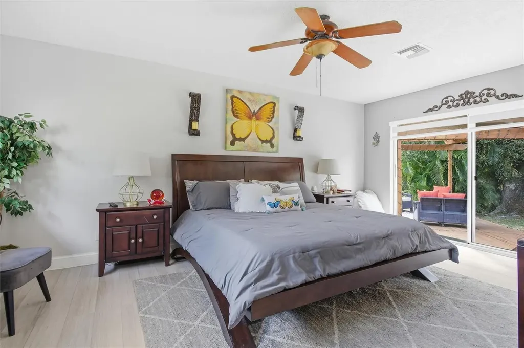 431 S Old Hiatus Rd Avenue Fort Lauderdale FL 33325