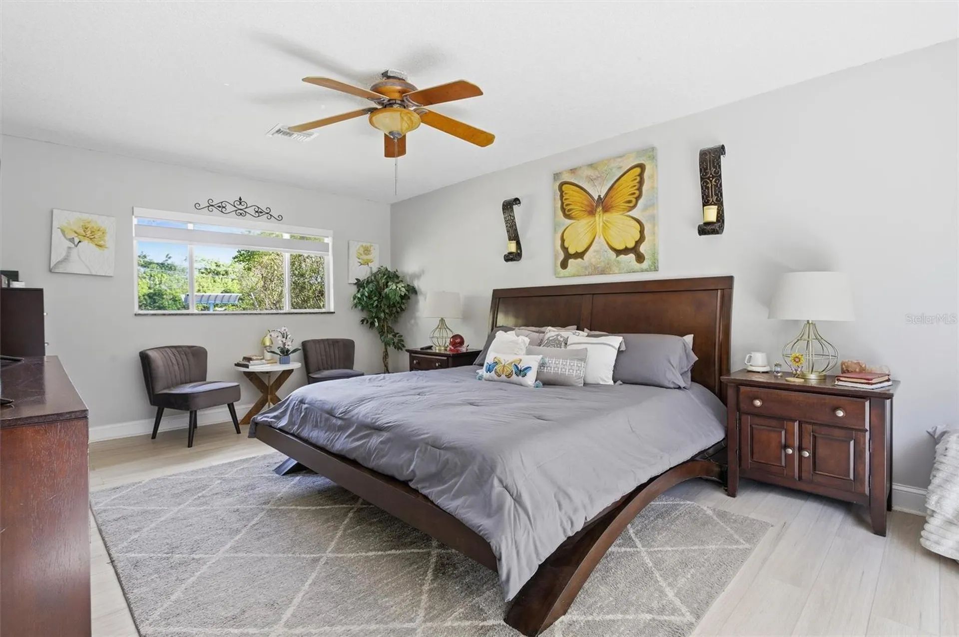 431 S Old Hiatus Rd Avenue Fort Lauderdale FL 33325