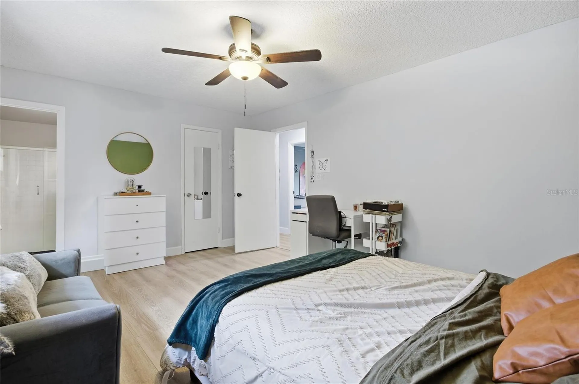 431 S Old Hiatus Rd Avenue Fort Lauderdale FL 33325