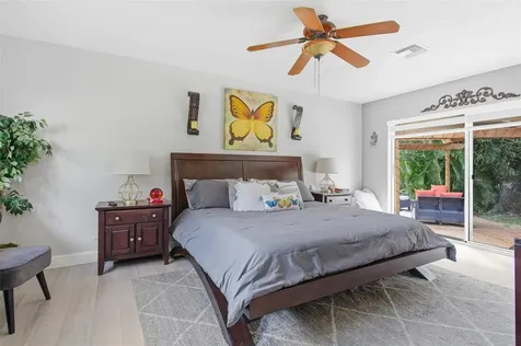 431 S Old Hiatus Rd Avenue Fort Lauderdale FL 33325