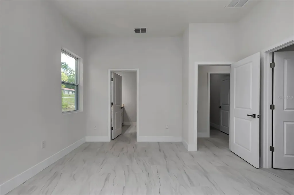 4592 SW Channel Heights Court Dunnellon FL 34431